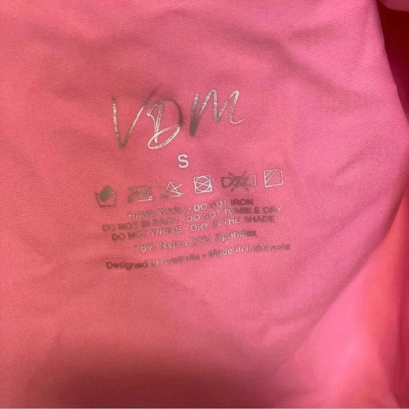 NWOT VDM  pink one piece swimsuit - Picture 2 of 6